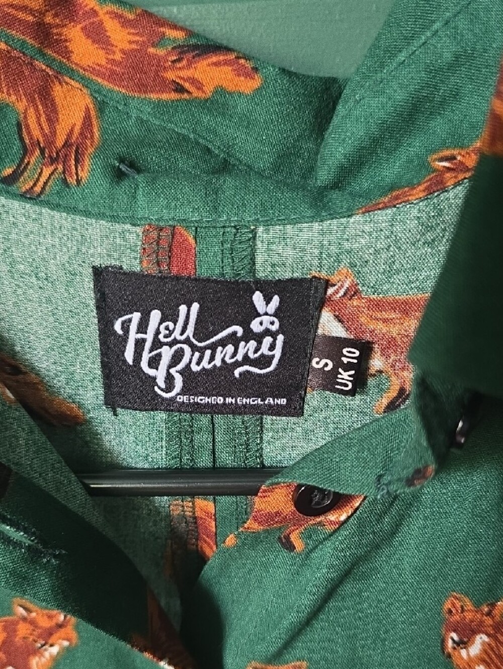 Hell Bunny Green Button-Up Shirt with Orange Fox Print - Picture 2 of 3